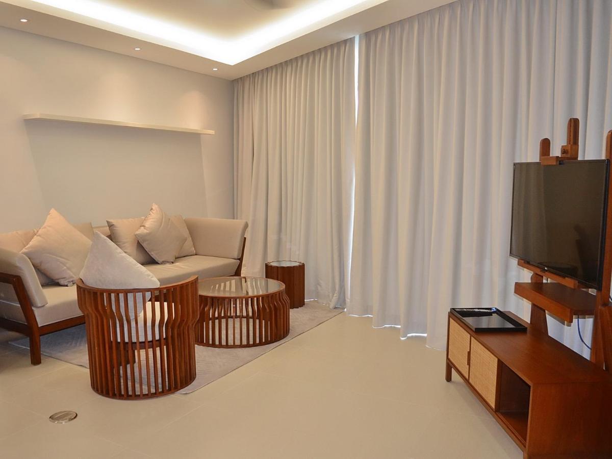 Hotel Aqua Boracay Balabag  Exterior foto A living room