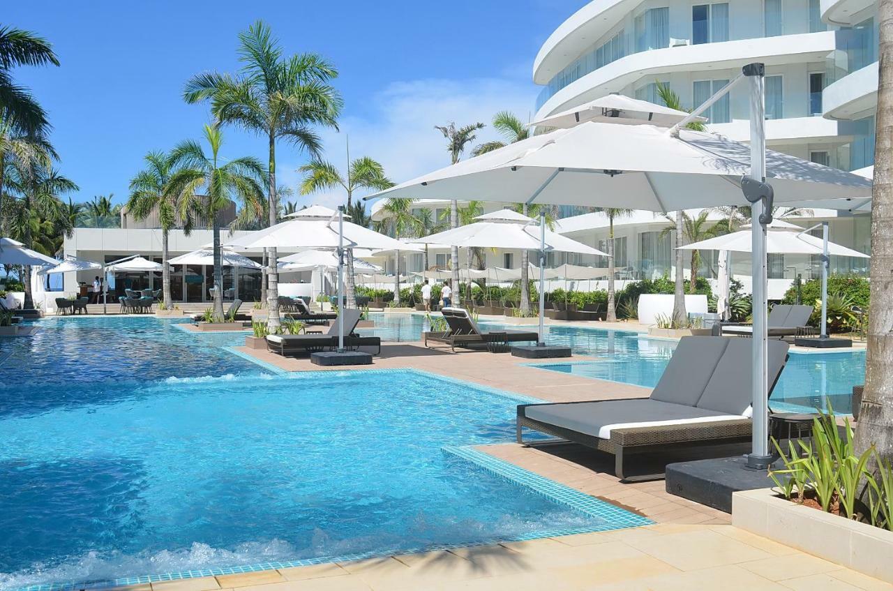 Hotel Aqua Boracay Balabag  Exterior foto The pool at the Sheraton Resort